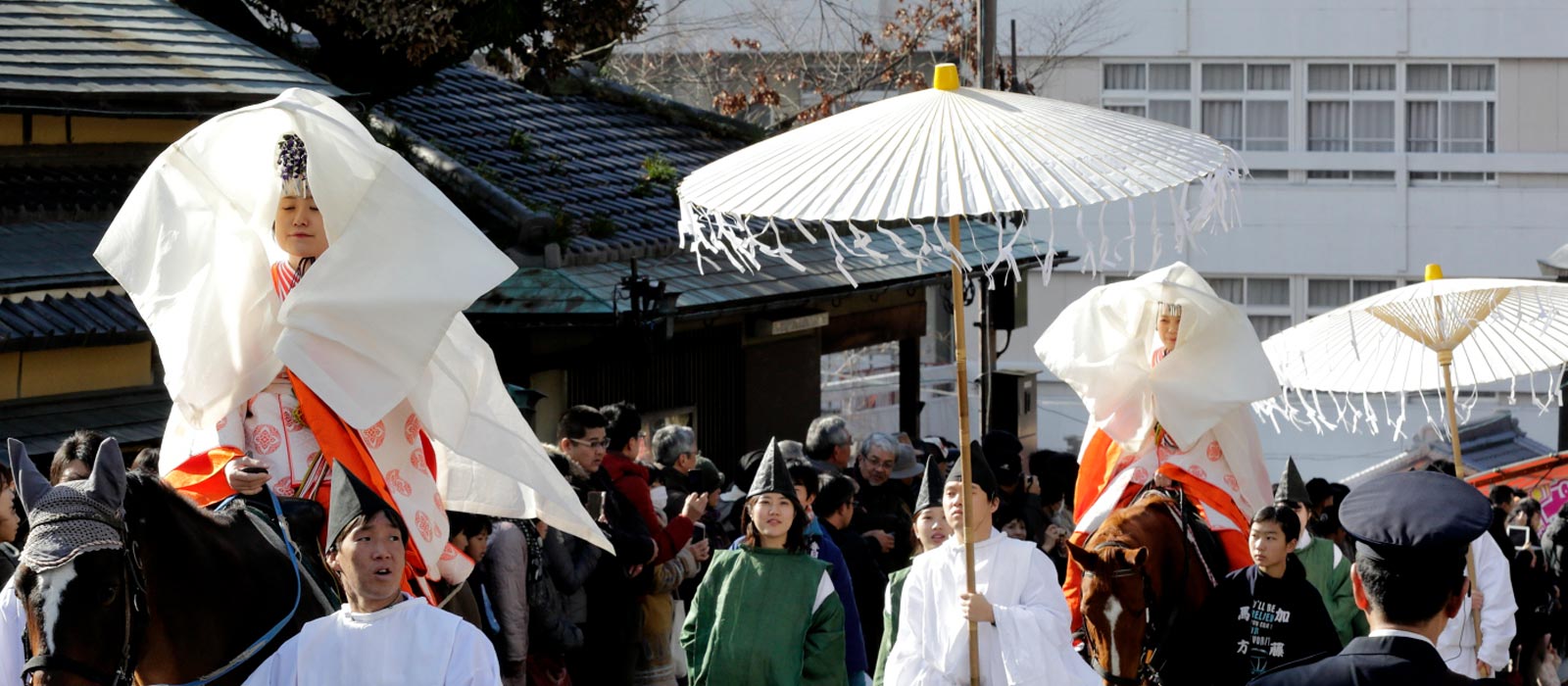 第二番 神子(みこ)：おん祭お渡り式