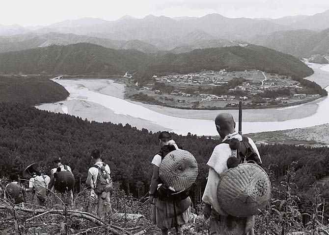 「熊野川を見る」の写真